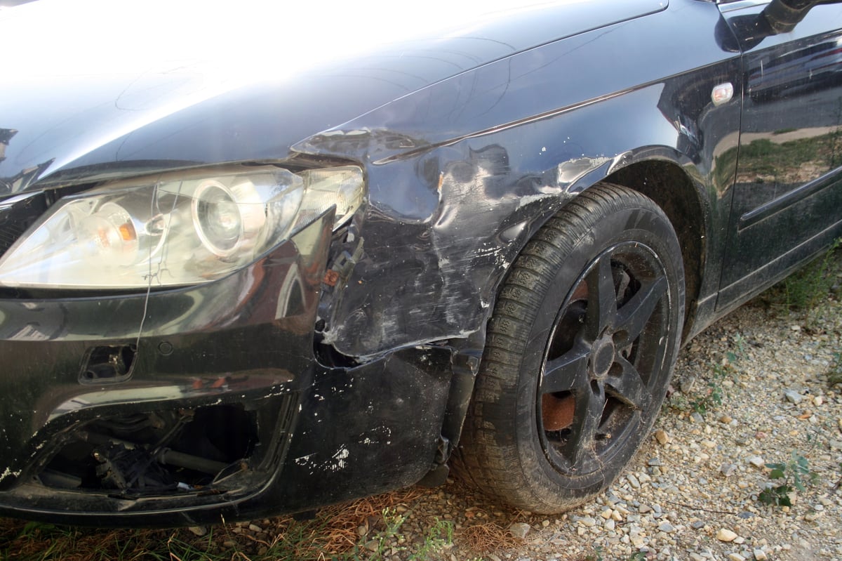 Auto body shop hero background